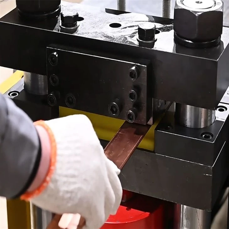 Cnc Copper bar Busbar Cutting Machine