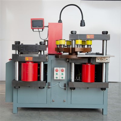 Máy uốn cong thanh cái CNC
